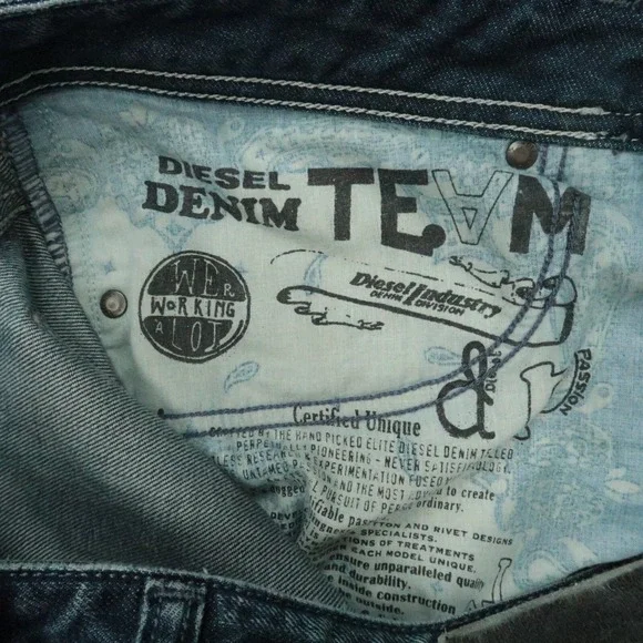 Diesel Jeans Mens 32x34 Blue Viker Straight 5 Pocket Faded Distressed
